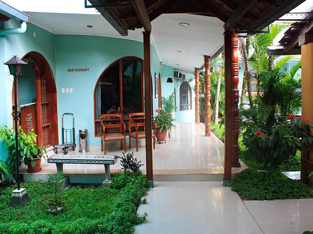 איקיטוס Hotel & Suites La Posada De Lobo מראה חיצוני תמונה